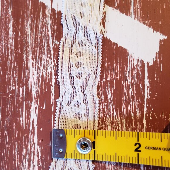 Lingerie Lace Trim - 1" Ivory White/Ivory - Stretch - Picture 7 of 8